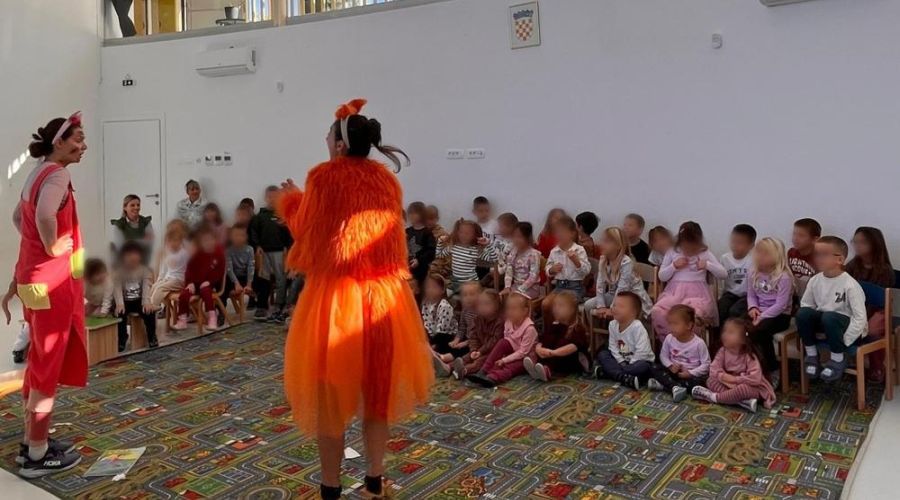 Predstava "Šumski bonton"